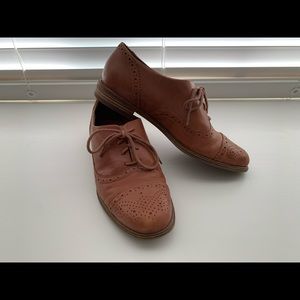 Enzo Angiolini Cristin Cap Toe Oxford